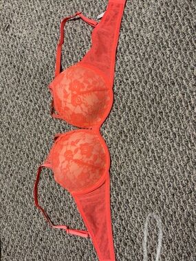 Adore Me Bra 38C